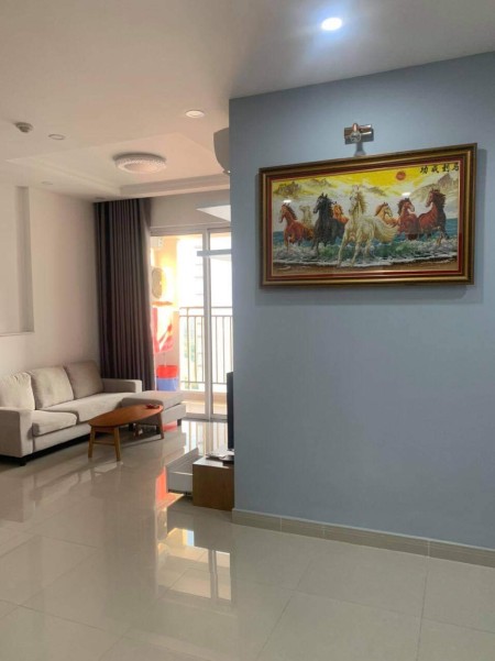 Bán căn hộ Sunrise Riverside 2PN 2WC Đầy đủ nội thất bán giá 4 tỷ bao hết thuế phí LH 0931277622