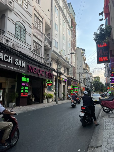 Đi đến slide 3