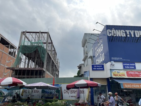 Bán nhà phố mặt tiền đường Ngô Quyền, 1 trệt 3 lầu