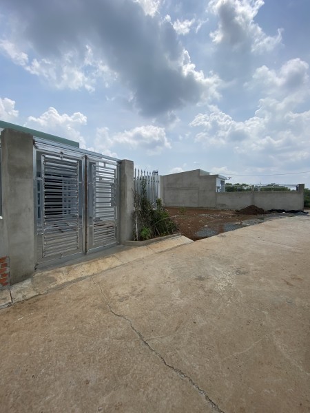 260 triệu ko thêm ngàn nào (10x32=330m2) 2 lô shr, thổ cứ sát chợ sát KCN, Bình Phước