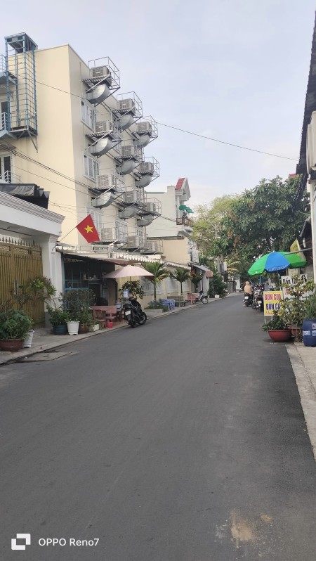Chỉ ~~ 48TR/M2 nhà mặt tiền HT17 ngay bến xe buýt Hiệp Thành diện tích 245M2