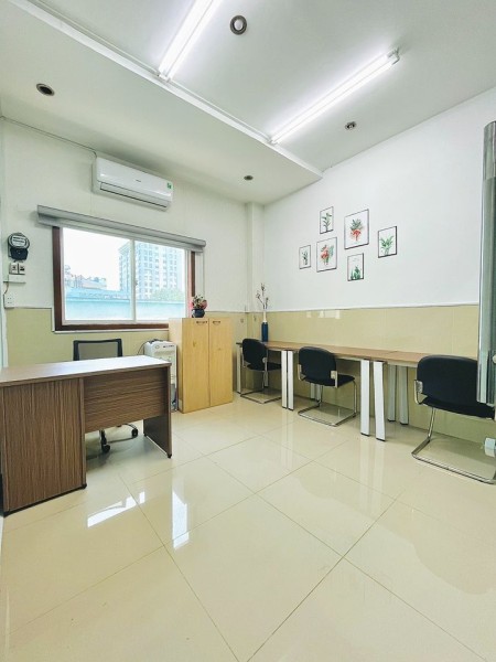 Văn phòng Quận 1 setup đầy đủ nội thất, có ưu đãi lớn khi liên hệ 093.141.2958 Mr Long