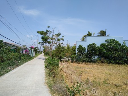 Bán đất thổ cư 510, đường thông 2 chiều, betong 4m, kdc mới
