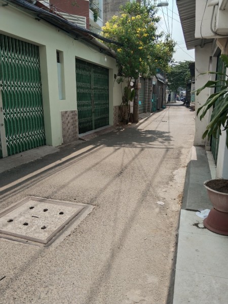 Bán đất 61m2, HXH, MT Đinh Củng Viên Giao Đỗ Xuân Hợp, Quận 9. Hơn 5tỷ
