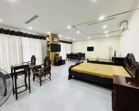 Phân lô Tân Ấp, mặt ngõ thông oto tránh, gara, kinh doanh. DT 135m2 6 tầng thang máy