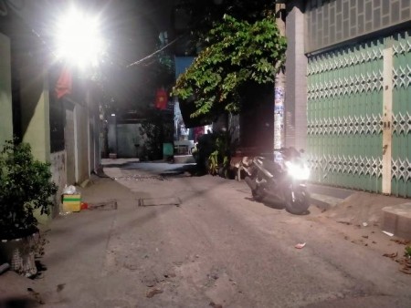 Nhà diện tích lớn cực xinh Lê Thị Riêng, tương lại gần ga tàu điện ngầm TP 71.4 m2, chỉ 3.2 tỷ TL .