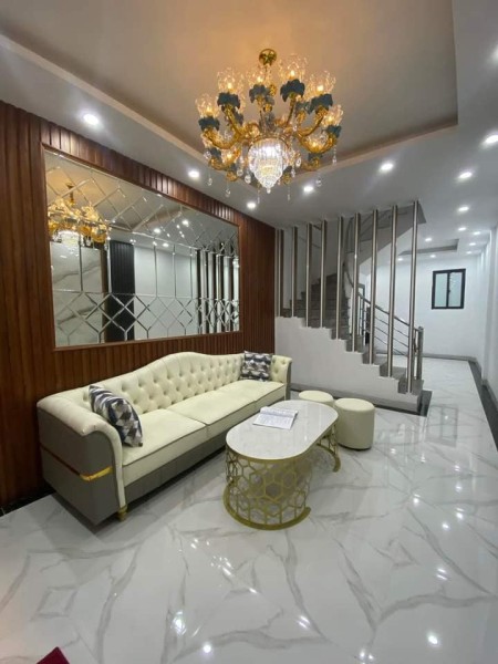 Bán nhà gần đường ô tô Định Công Thượng, Hoàng Mai 32m, 4 tầng, mt 3.2m, giá 5.4 tỷ