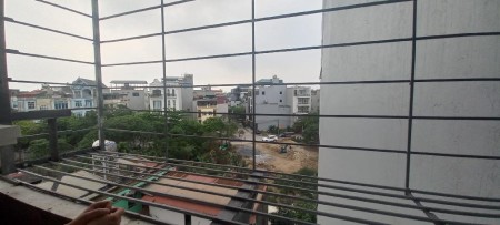 Không nhanh là hết cơ hội – Nhà Xuân Phương - Siêu rẻ - Siêu đẹp – 47M2 – 5 Tầng – Gía chỉ 3.7 tỷ
