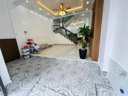Bán nhà Dương Quảng Hàm, Cầu Giấy 45m2