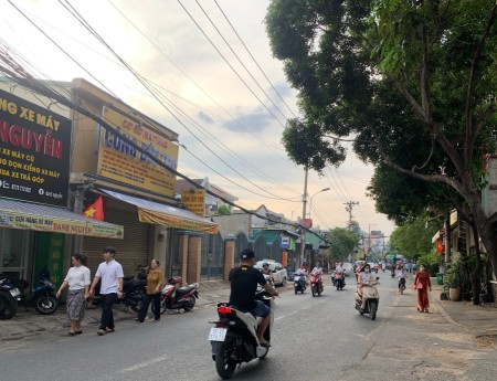 Đi đến slide 4