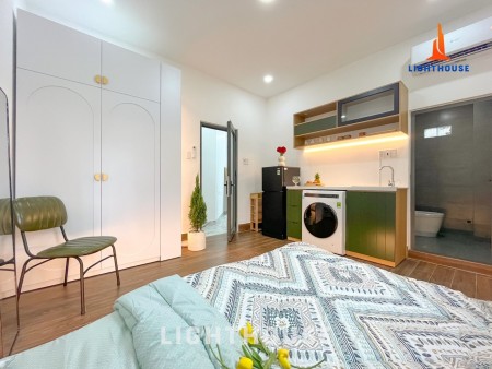 Studio Cửa Sổ trời Máy Giặt Riêng Gần Trường ĐH Bách Khoa quận Tân Bình