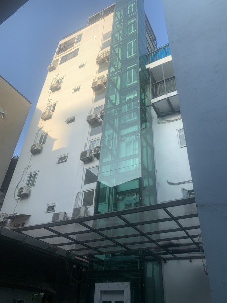 Phòng đầy đủ tiện nghi, gần Hồ Tây