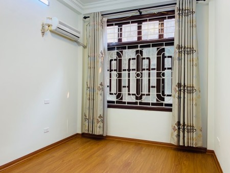 Bán nhà Khương Đình, nhà mới ngõ thông - 44M2 - 6 tỷ 35