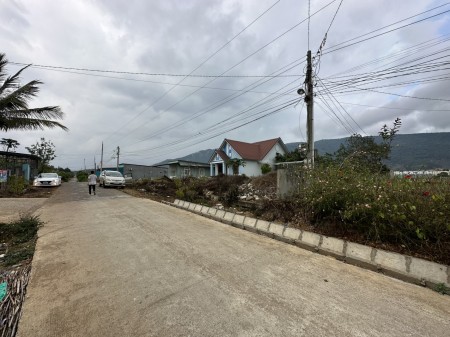 Cần bán lô đất 270m2 tại xã Lạc Xuân huyện Đơn Dương