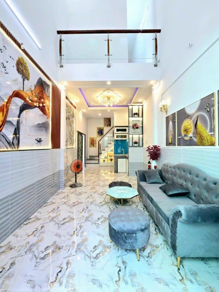 Bán nahf đường Đỗ Xuân Hợp, P. Phước Long B, quận 9, giá hơn 11 tỷ