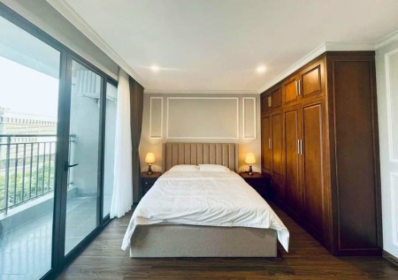 Cho thuê Cc Udic Westlake đường Võ Chí Công. Căn góc 168m 3PN 3VS full đồ view cầu Nhật Tân 38tr/th