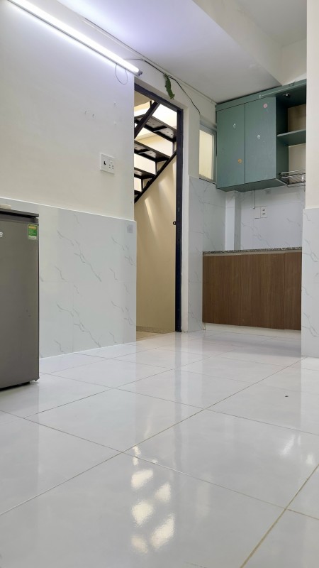 Cho thuê phòng giá rẻ sát Đại Học Văn Lang cs3 thích hợp ở 1-2 bạn