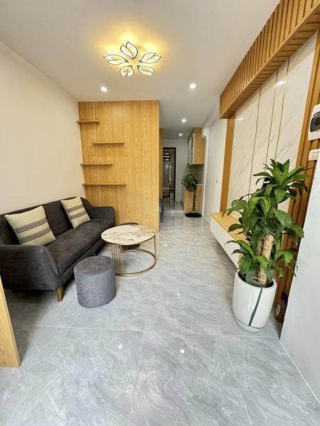 Bán Căn Hộ Phố Lê Gia Định, Hai Bà Trưng 40m, Tầng 1, giá 2.15 tỷ.