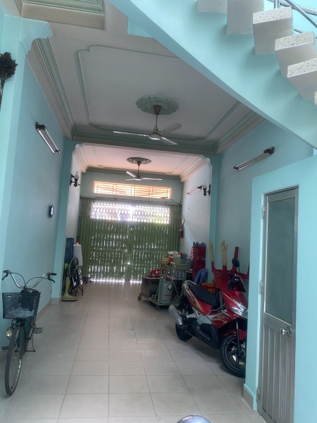 Chính Chủ nhận Môi Giới Trung Gian -CHO THUÊ MẶT BẰNG NGAY MẶT TIỀN ĐƯỜNG LÊ ĐẠI HÀNH P13 Q11