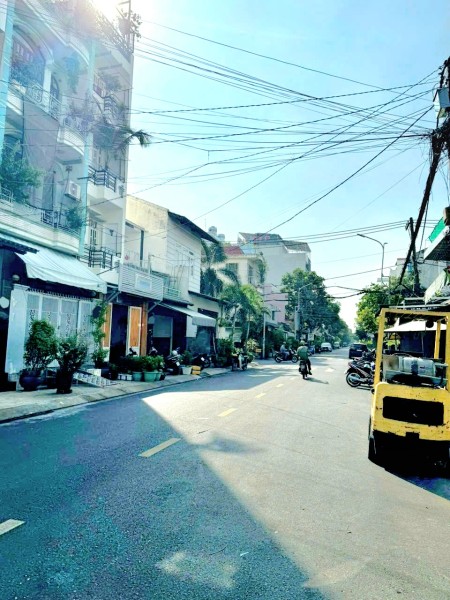 Đi đến slide 3