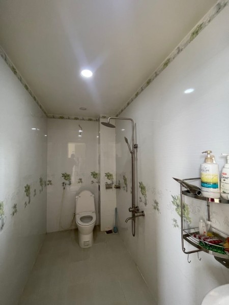 Giảm cực sâu - Giảm 2.5 tỷ. Ngang 10 - 3 Tầng - HXH đỗ cửa - TT Quận 12 - 6,9 tỷ (Gía cũ 9,2 tỷ)