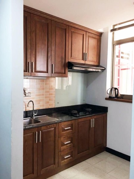 Chung cư Screc Tower, Trường Sa, Quận 3: 80m2, 2p ngủ, giá 14,5tr