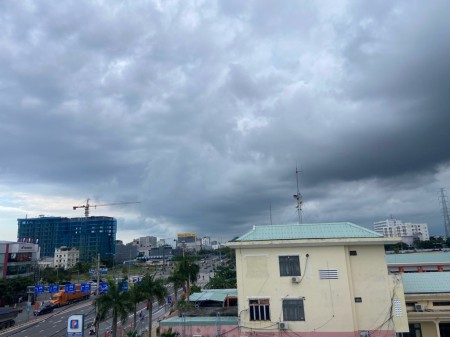 Chính chủ gửi bán gấp nhà 4 tầng MT đường Mỹ An gẫn Ngũ Hành Sơn ra Hồ Xuân Hương, biển Mỹ Khê
