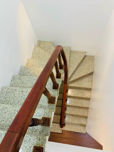 Đi đến slide 6