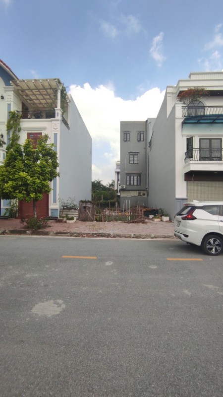 Đi đến slide 2