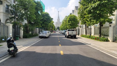 Đi đến slide 6
