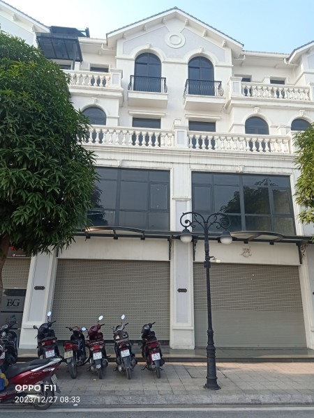 Bán gấp shophouse Sao Biển 67.5m², đường 42m, giá 15.x tỷ, sổ đỏ lâu dài Vinhomes Ocean Park Gia Lâm