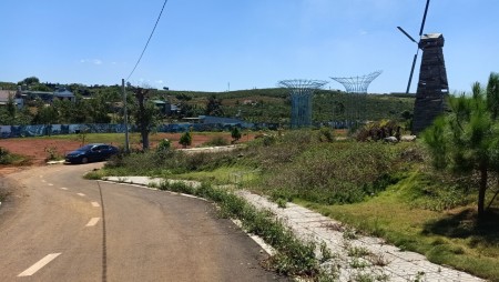 Đi đến slide 4