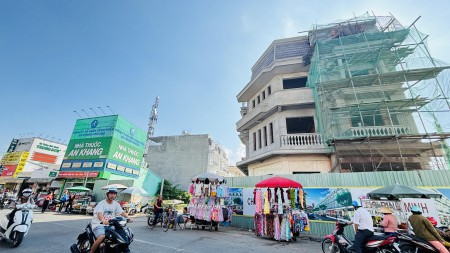 Đi đến slide 2