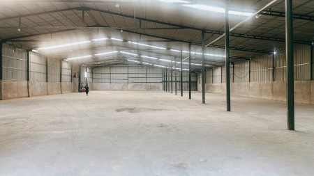 Cho thuê KHO đất 2000m2 quận 12 làm BÃI PHÉ LIỆU. Xa dân cư. Xe cont ra vào.