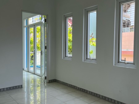 Cho thuê nhà 2 MẶT TIỀN số 10 Nguyễn Thiếp, P. An Hải Tây, Sơn Trà, Đà Nẵng