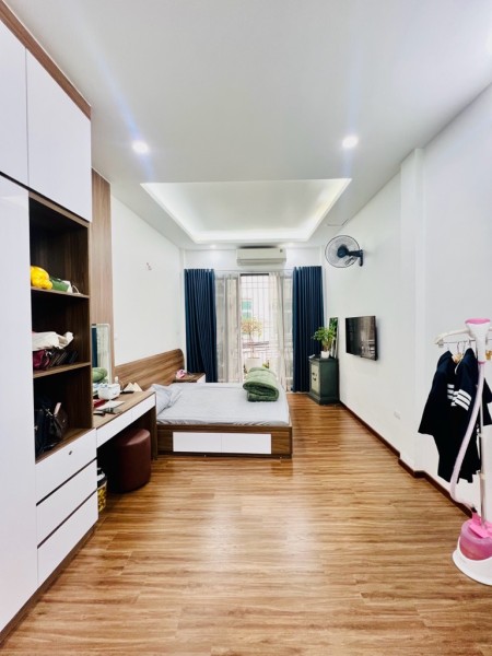 BÁN Gấp Nhà 5 Tầng Mới Đẹp Phố Bạch Mai, DT70m, Ngõ Thông, Kinh Doanh, Ô Tô, Thang Máy, Chào 13.5 Tỷ