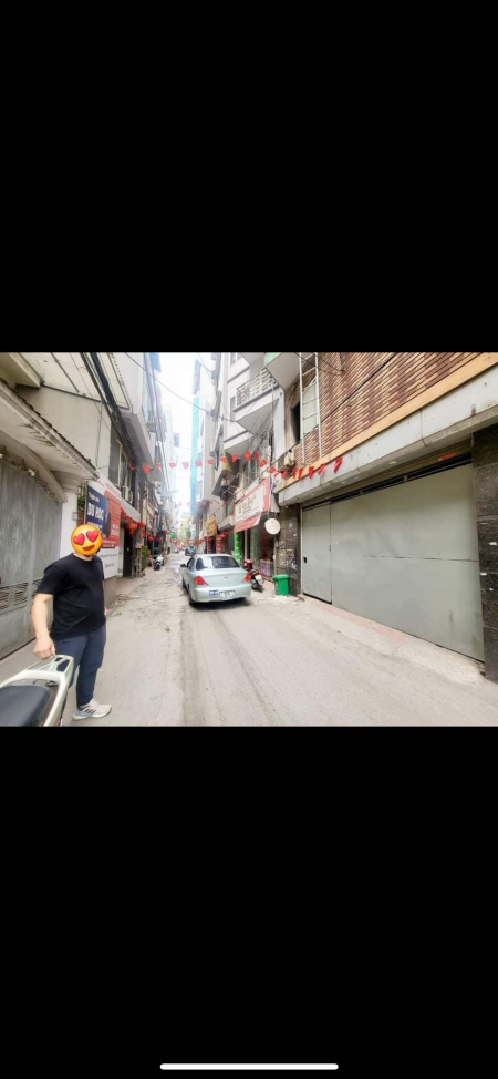 Bán nhà ngõ 120 Tân Mai, gần chợ, an ninh tốt. 39m2 2x tỷ