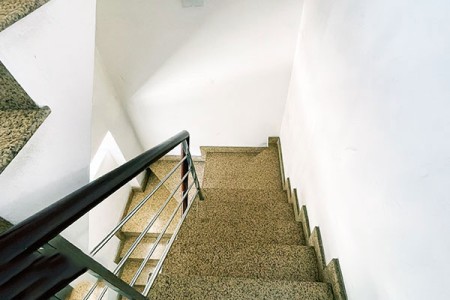 Văn Phòng 25m2, MT Lê Quang Định, Tiện Nghi, Nhiều Tiện Ích Xung Quanh