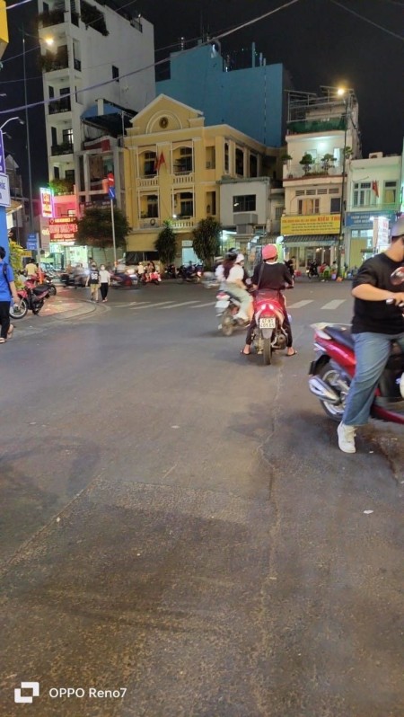 Đi đến slide 7