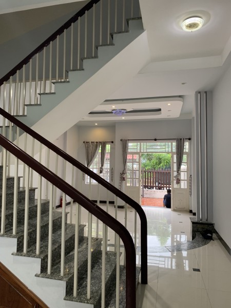 Đi đến slide 8