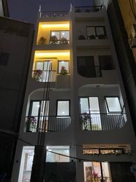 NHÀ MỚI ĐẸP KENG - HƠN 30M2 - GIÁ NHỈNH 5 TỶ - Ô TÔ ĐỖ SÁT NHÀ