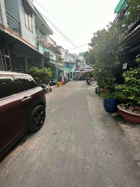 Bán nhà đang cho thuê 12tr/tháng, Trần Xuân Soạn, q7, khu Kiều Đàm, nhỉnh 5ty