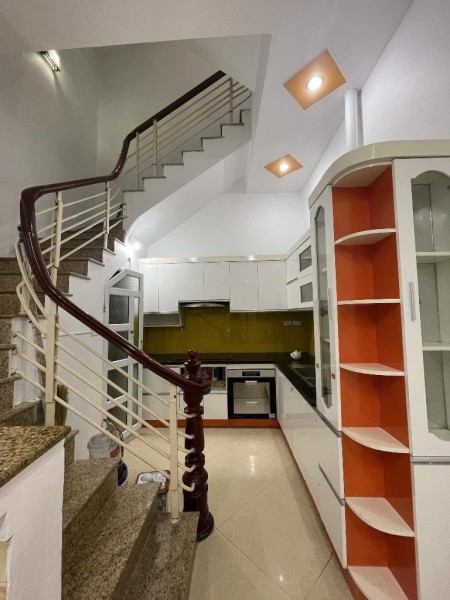 Bán nhà Phố Phùng Hưng, thiết kế cực đẹp, full nội Thất vào ở ngay, 5T 38m2.5.7 tỷ