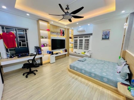 Bán nhà Ba Đình 5,9 tỷ 46m2 TT Ba Đình nhà mới