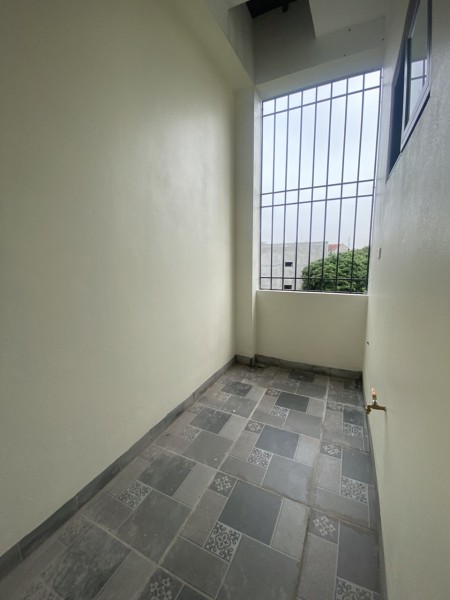 Rẻ số 1 Đại Thành. Nhà 40m (3 tầng*3Pn) Ô tô qua cổng giá chỉ 2.399 tỷ, về ở luôn.