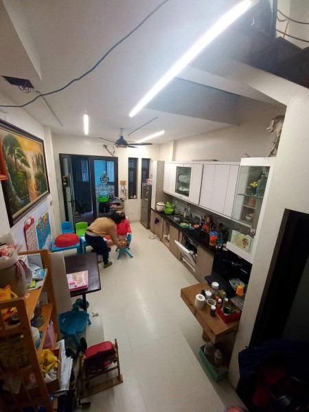 NGÕ THOÁNG OTO TẢI PHI, MỘT BƯỚC RA PHỐ THỤY PHƯƠNG 40M2 CHỈ HƠN 4 TỶ
