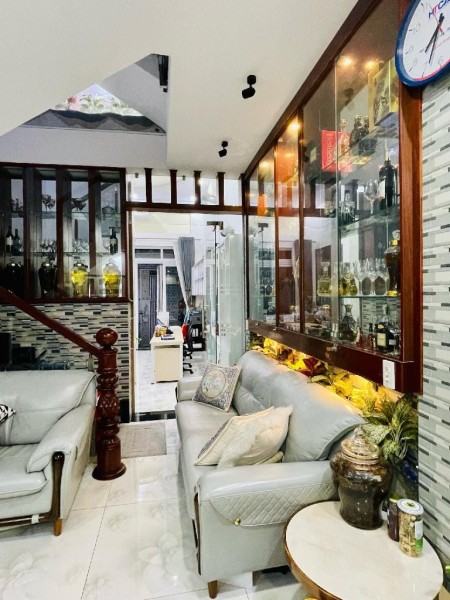 BÁN NHÀ LẠC LONG QUÂN HẺM KINH DOANH 70M .3 TẦNG .3PN .10.9 TỶ