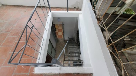 BÁN GẤP TRỐN NỢ - 25 4 4.1 NHÀ 2 MẶT THOÁNG NHÀ MỚI MÀ CÓ NHÀ Ở TRUNG TÂM HÀ NỘI 2 TỶ