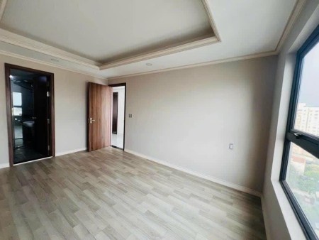 Chung Cư CMT8-Quận 3, đối diện CV Lê Thị Riêng 2PN 85m2 15tr/tháng. Nội thất đầy đủ mới 100%