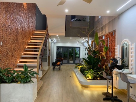 NHÀ ĐẸP 4 TẦNG ĐẦY ĐỦ TIỆN ÍCH CÔNG NĂNG_ĐƯỜNG VŨ QUỲNH GIÁ CHỈ 6.XX Tỷ 